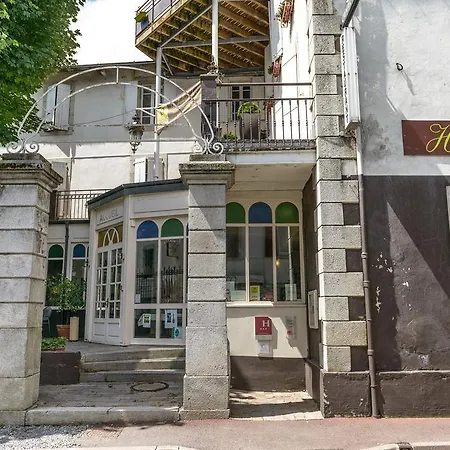 Hotel Au Pavillon Du Frene Lacaune