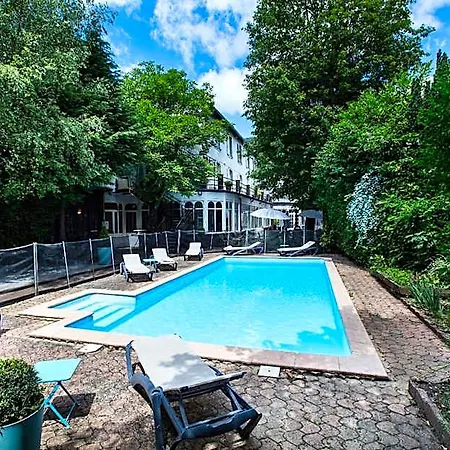 Otel Au Pavillon Du Frene Lacaune