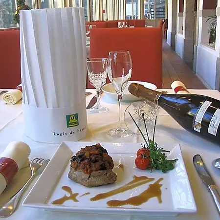 Au Pavillon Du Frene 3*